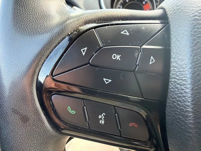 Used 2021 Jeep Cherokee Latitude Plus FWD image 35