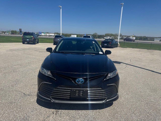 Used 2022 Toyota Camry LE FWD image 7