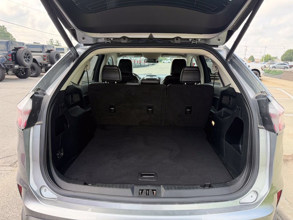 Certified 2020 Ford Edge SEL w/ Convenience Package AWD/4WD image 15