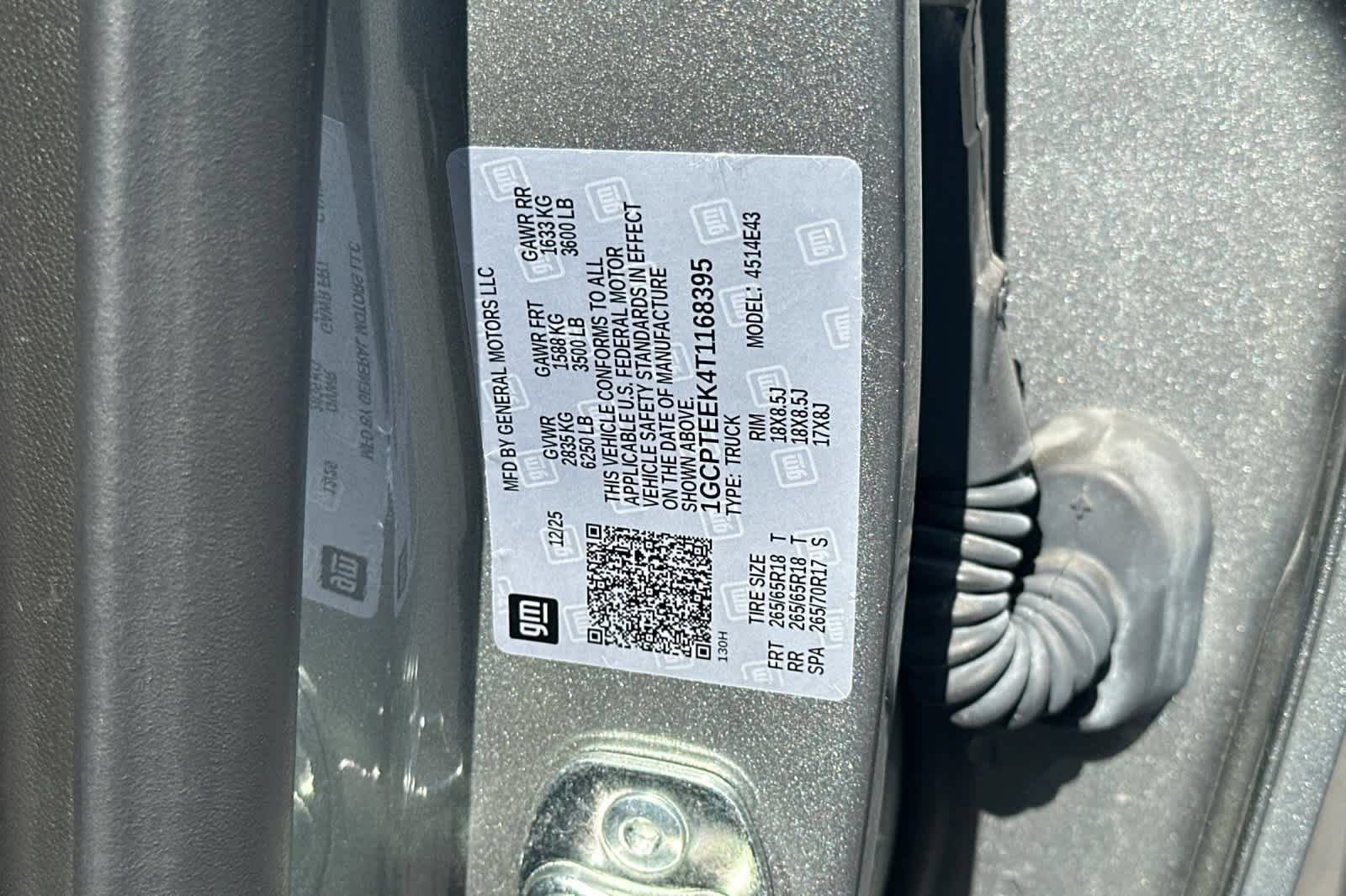 Used 2026 Chevrolet Colorado Trail Boss AWD/4WD image 29