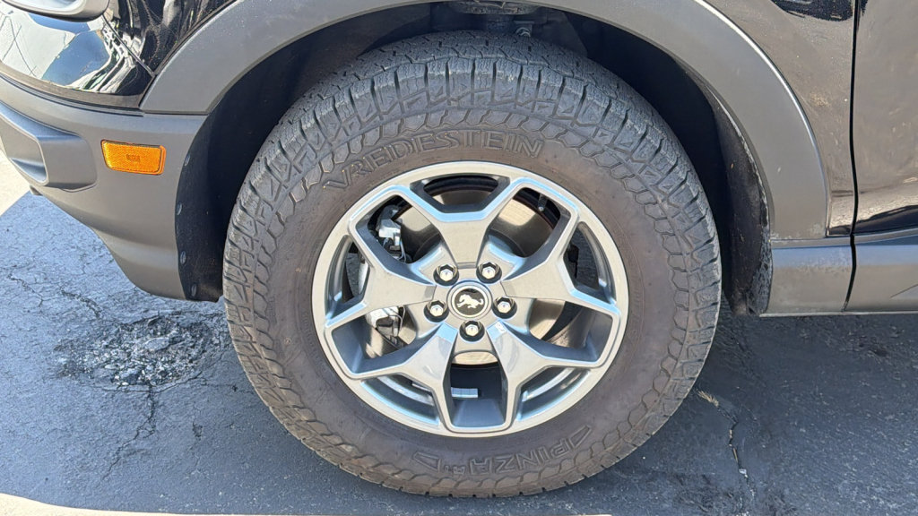 Certified 2023 Ford Bronco Sport Badlands w/ Premium Package AWD/4WD image 9