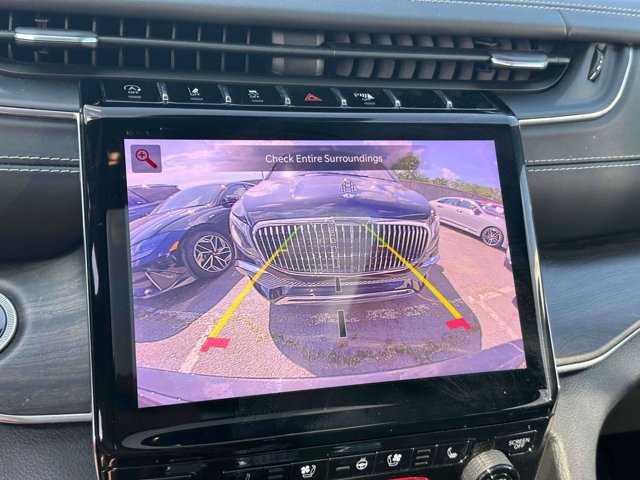 Used 2023 Jeep Grand Cherokee Overland w/ Luxury Tech Group IV image 30