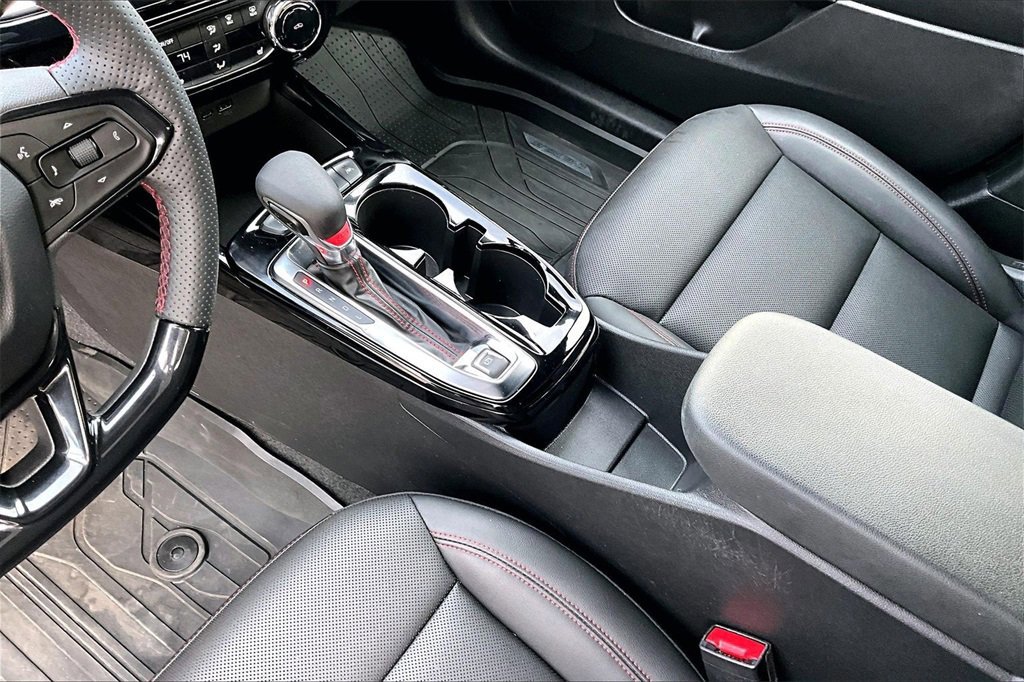 Used 2024 Chevrolet Trax RS w/ Driver Confidence Package image 15