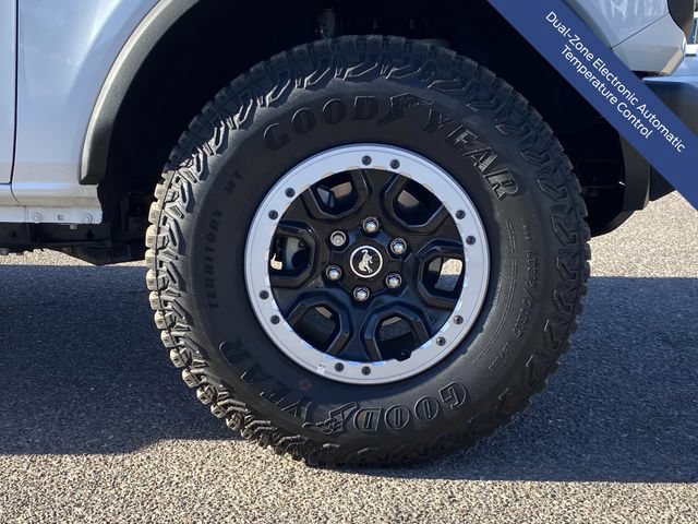 Certified 2024 Ford Bronco Black Diamond w/ Sasquatch Package AWD/4WD image 14