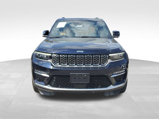 Used 2024 Jeep Grand Cherokee Summit AWD/4WD image 2