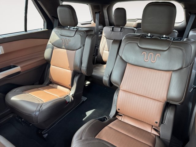 Certified 2023 Ford Explorer King Ranch w/ Technology Package AWD/4WD image 14