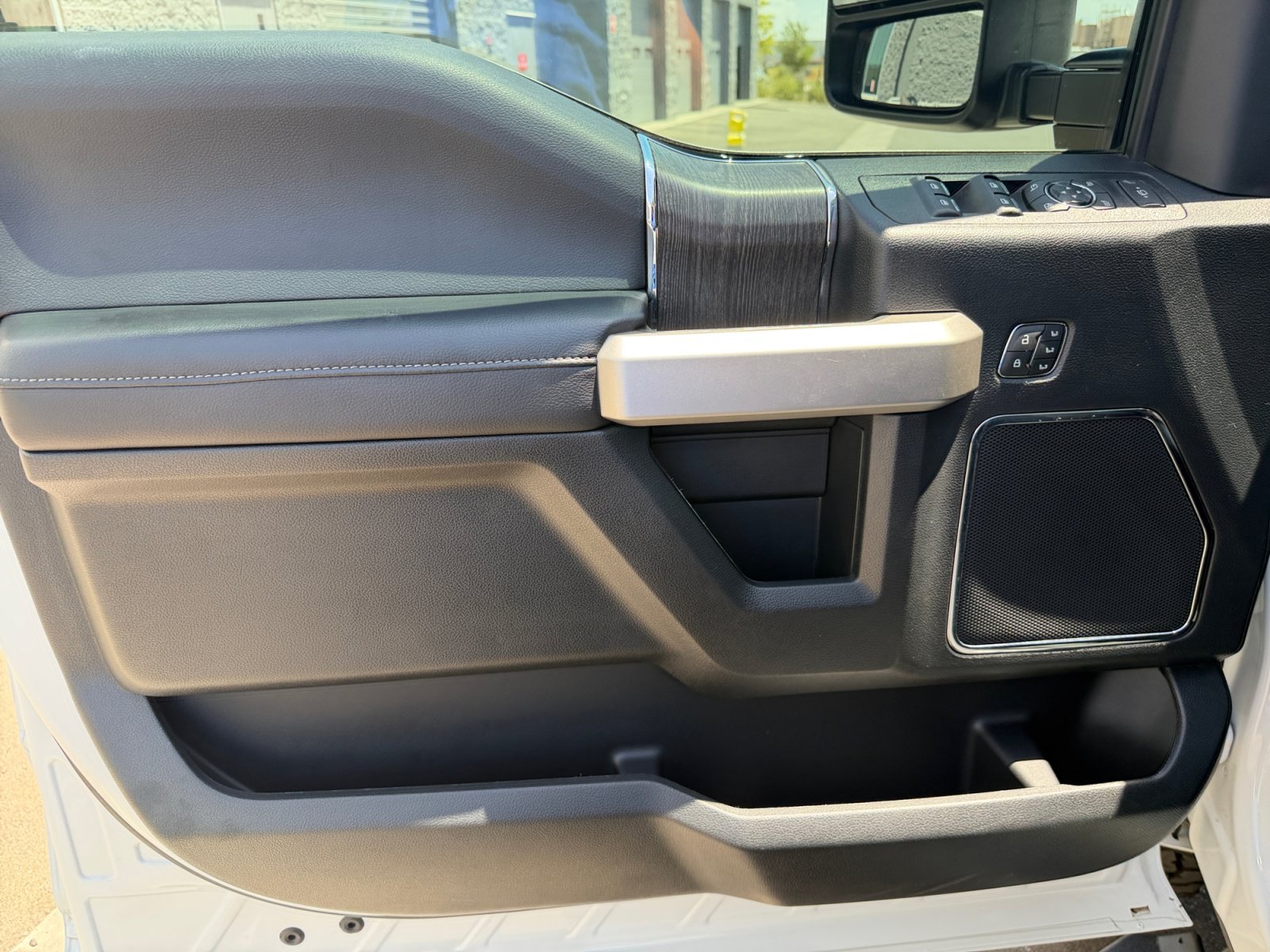 Certified 2021 Ford F250 Lariat w/ Lariat Value Package AWD/4WD image 13