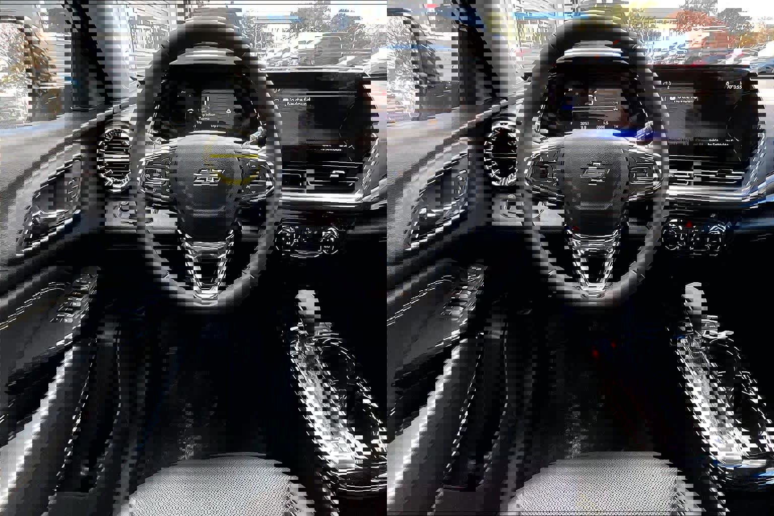 Used 2025 Chevrolet Trax ACTIV w/ Driver Confidence Package image 8