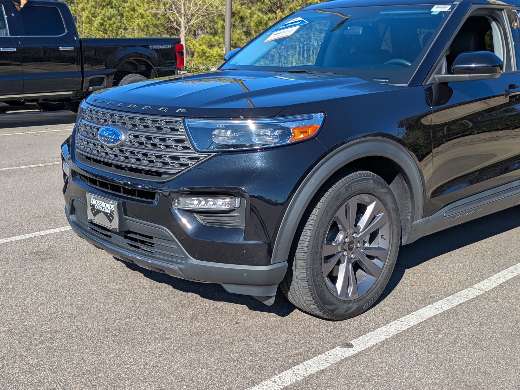 Certified 2022 Ford Explorer XLT w/ Equipment Group 202A image 2