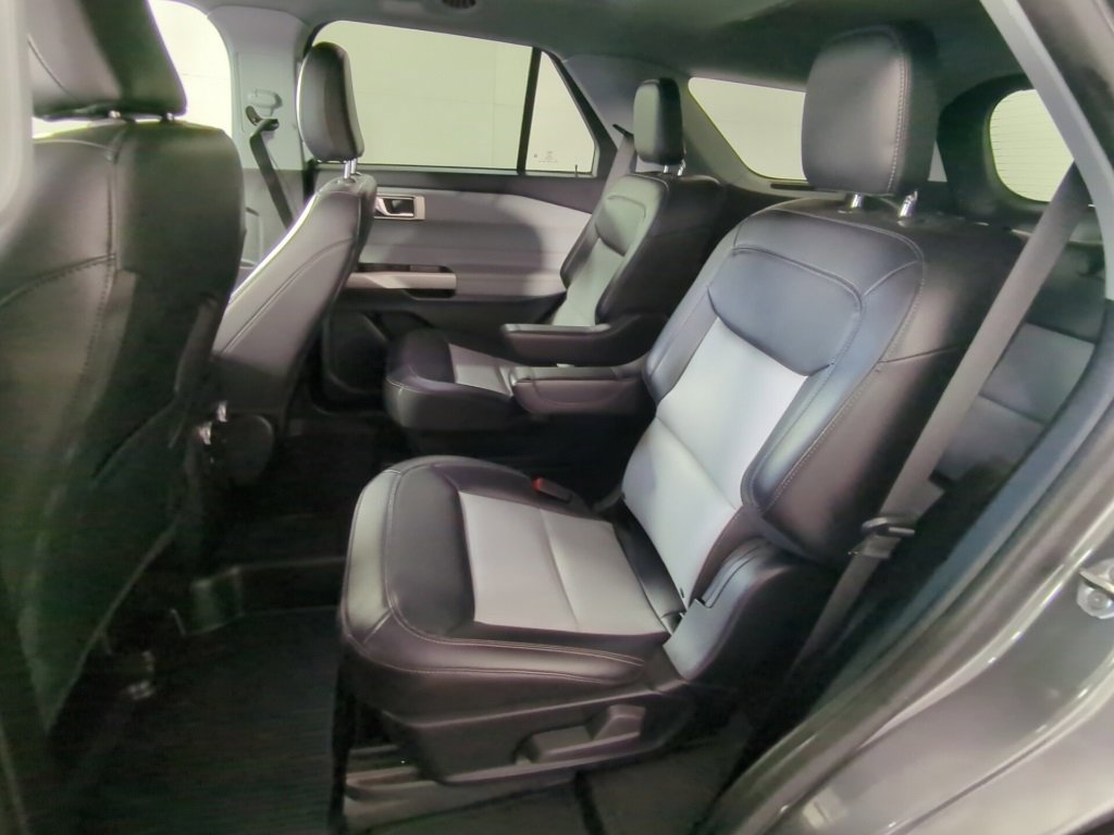 Certified 2023 Ford Explorer XLT w/ Equipment Group 202A image 12