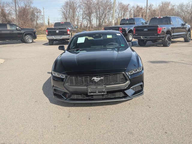Certified 2024 Ford Mustang Coupe image 8