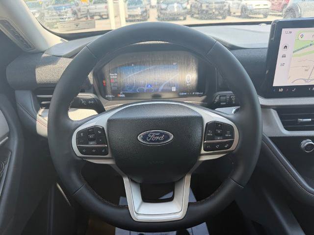 Certified 2025 Ford Explorer Active AWD/4WD image 16
