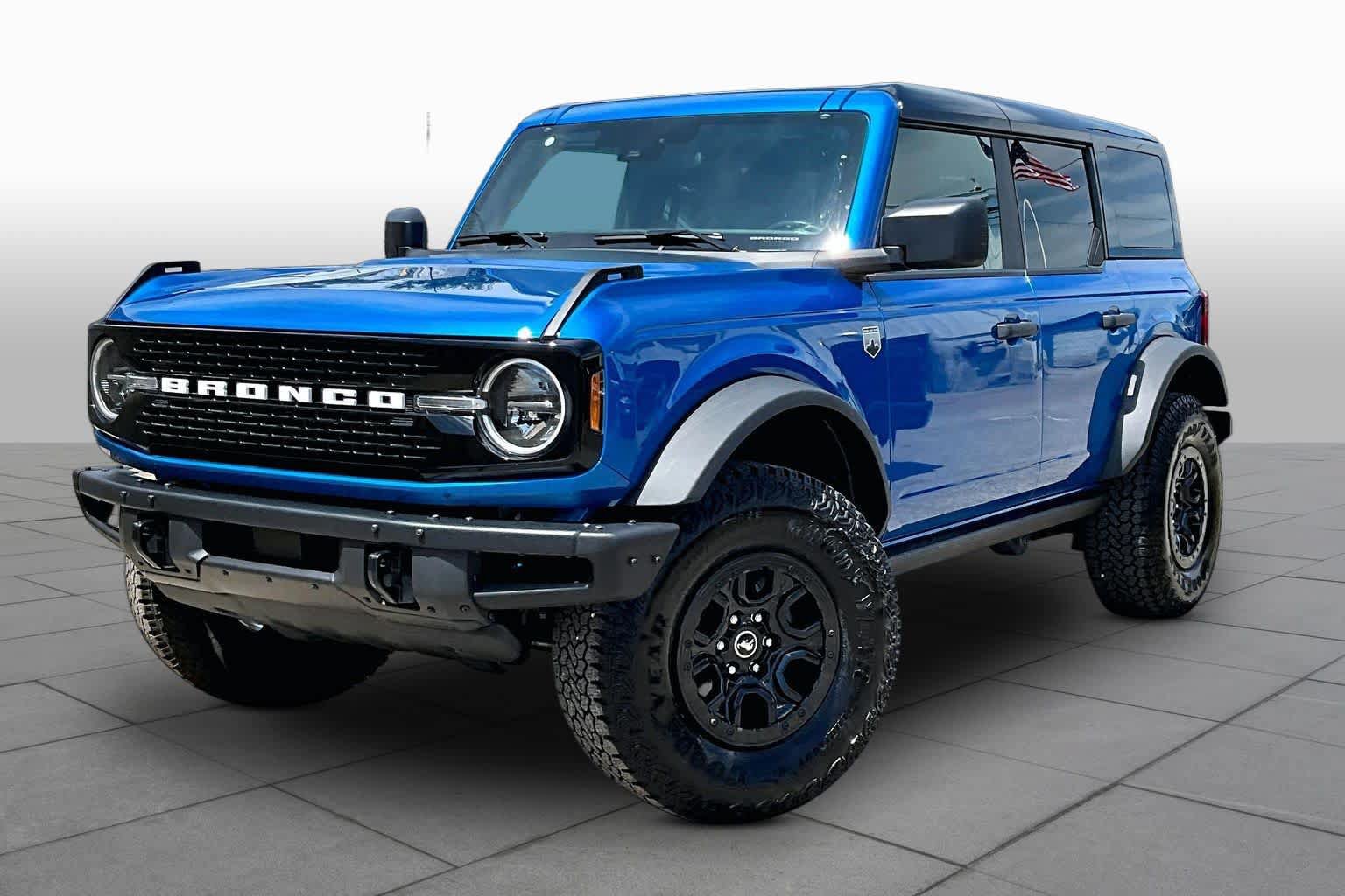 Certified 2025 Ford Bronco Big Bend w/ Black Diamond Package AWD/4WD image 39