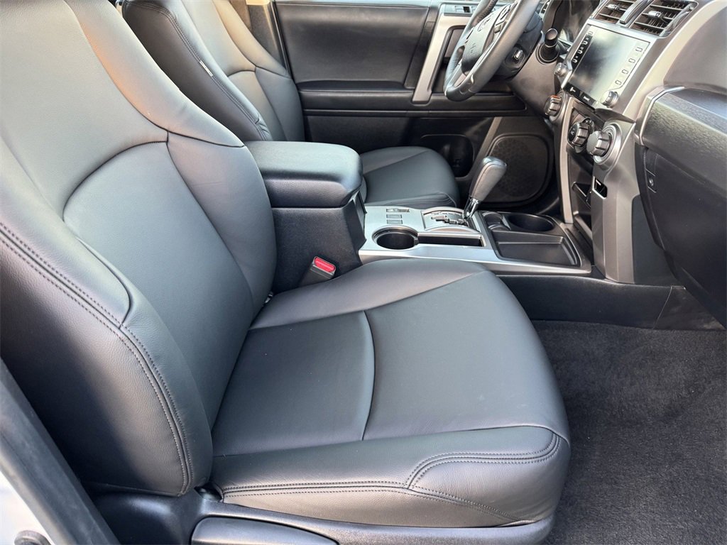 Used 2024 Toyota 4Runner SR5 image 6