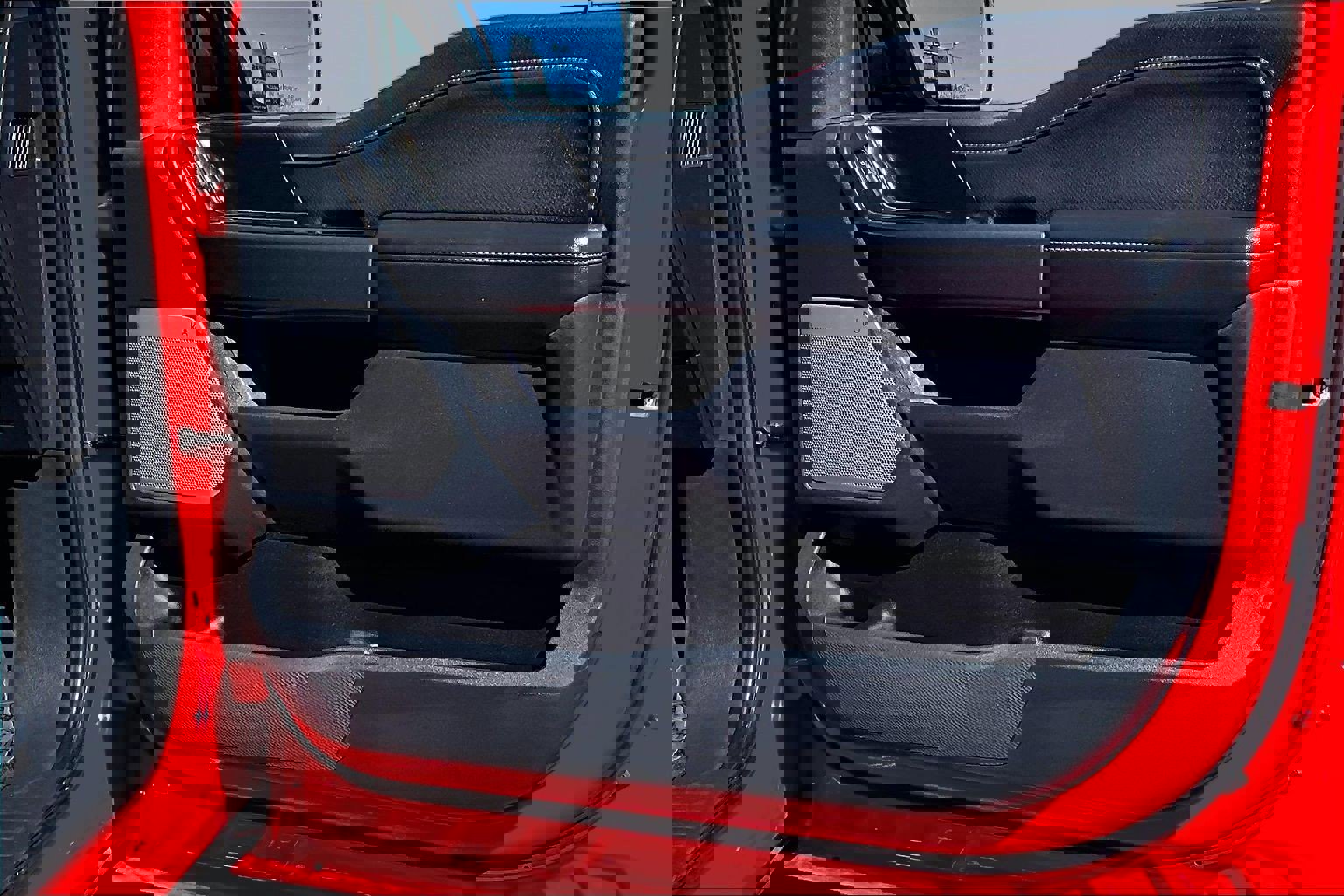 Certified 2022 Ford F150 XLT w/ Equipment Group 302A High image 25