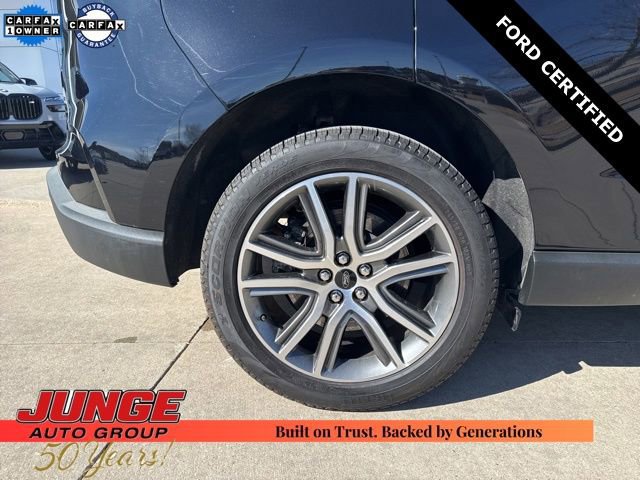 Certified 2024 Ford Edge Titanium w/ Equipment Group 301A image 9