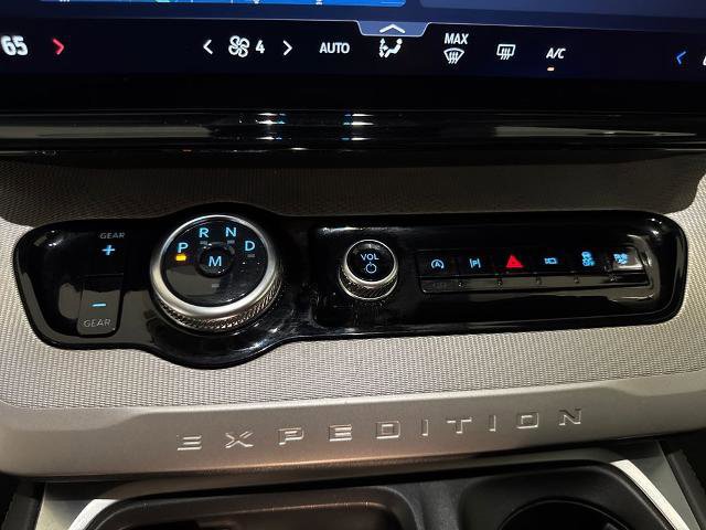 Certified 2025 Ford Expedition Active RWD image 28