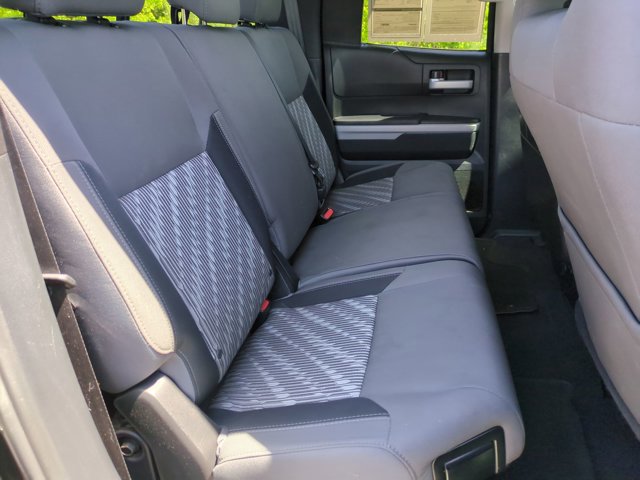 Used 2018 Toyota Tundra SR5 AWD/4WD image 30