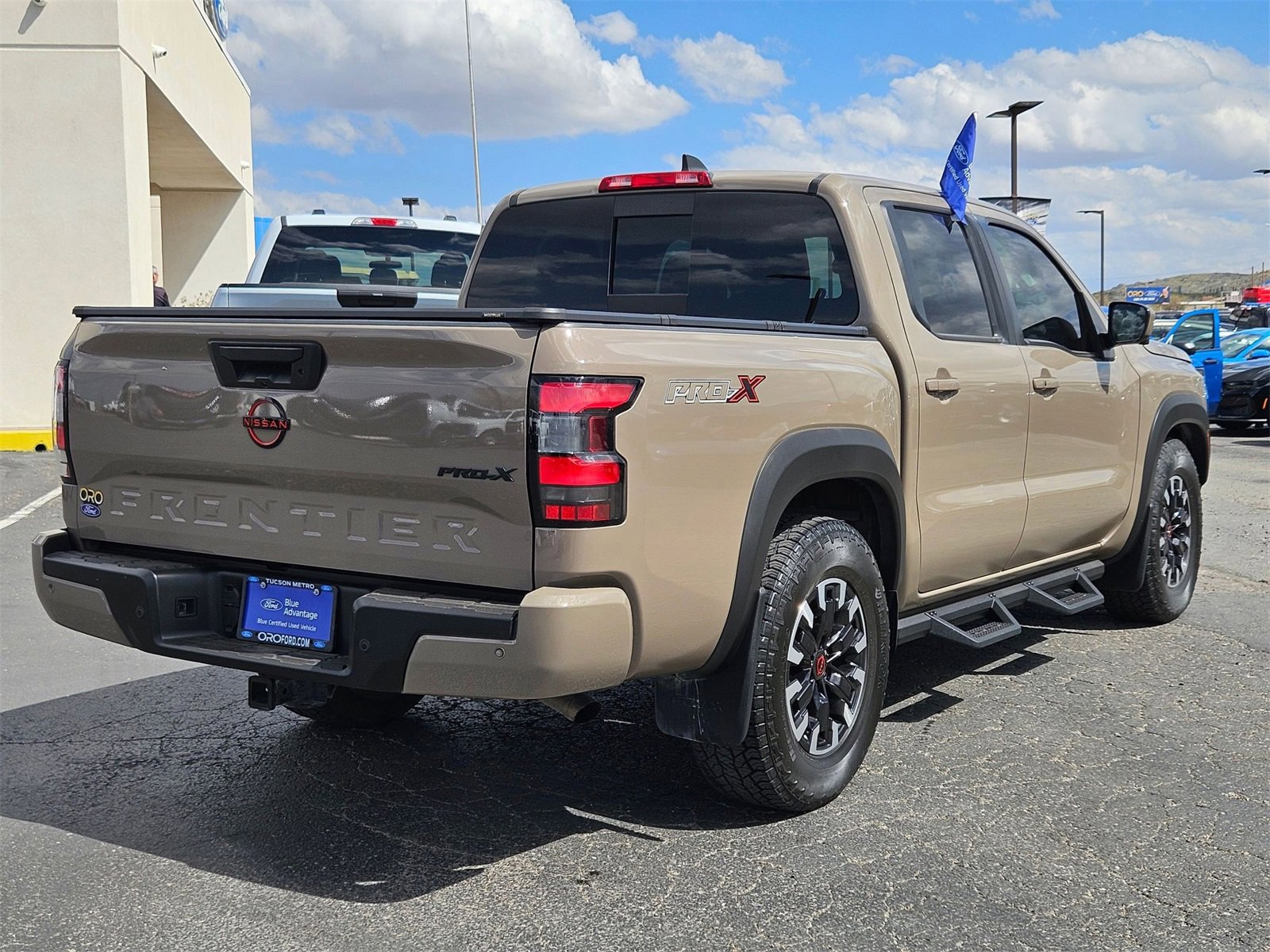 Used 2024 Nissan Frontier Pro-X w/ Pro Convenience Package image 5