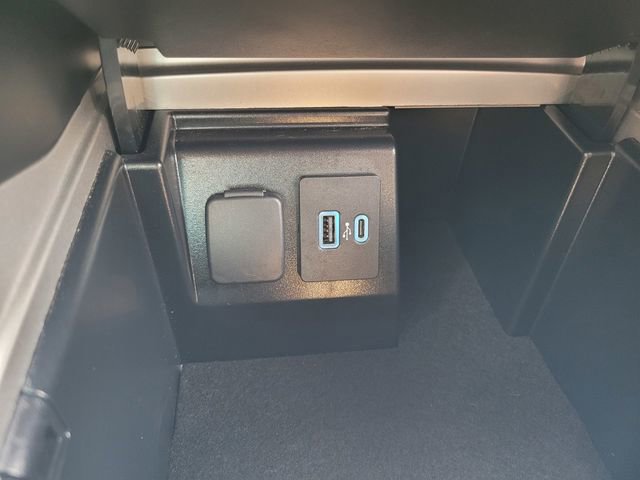 Certified 2023 Ford Explorer XLT w/ Equipment Group 202A image 24