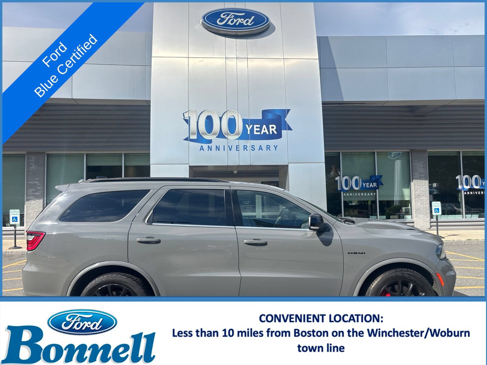 Used 2023 Dodge Durango R/T w/ Tow 'N Go Package AWD/4WD image 2
