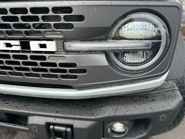Certified 2023 Ford Bronco Badlands w/ Sasquatch Package AWD/4WD image 9