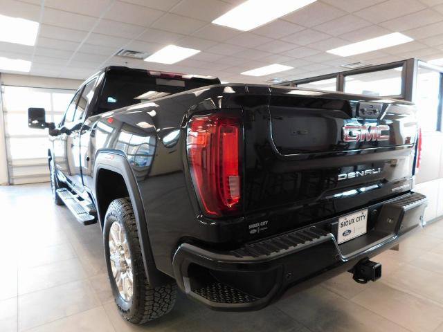 Used 2022 GMC Sierra 2500 Denali image 3