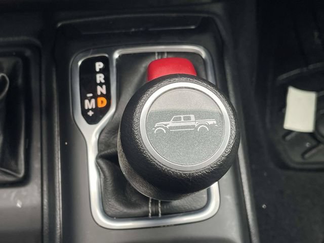 Used 2023 Jeep Gladiator Overland w/ LED Lighting Group AWD/4WD image 15