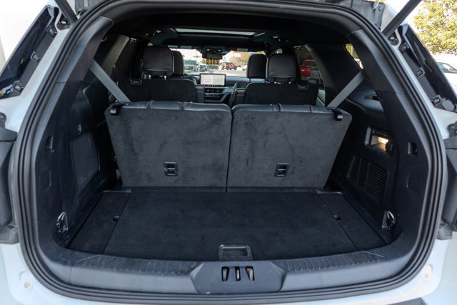Certified 2025 Ford Explorer ST image 9
