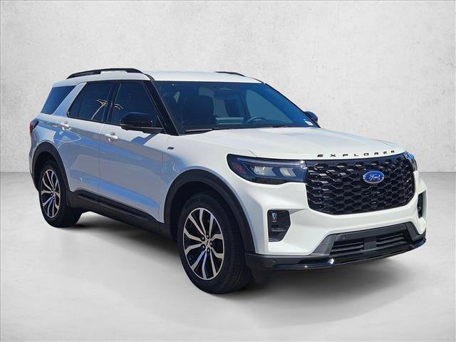 Certified 2025 Ford Explorer ST-Line w/ Premium Package RWD video 3