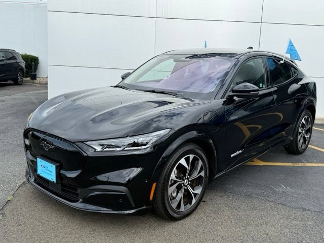 Certified 2022 Ford Mustang Mach-E Premium AWD/4WD image 1