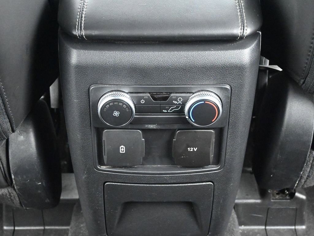 Certified 2022 Ford Explorer XLT w/ Equipment Group 202A image 22