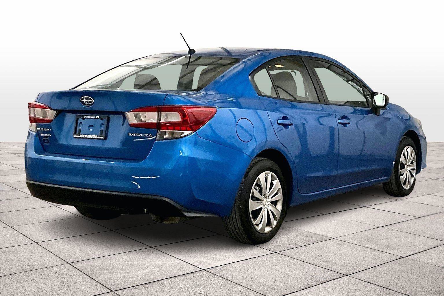 Used 2023 Subaru Impreza 2.0i image 3