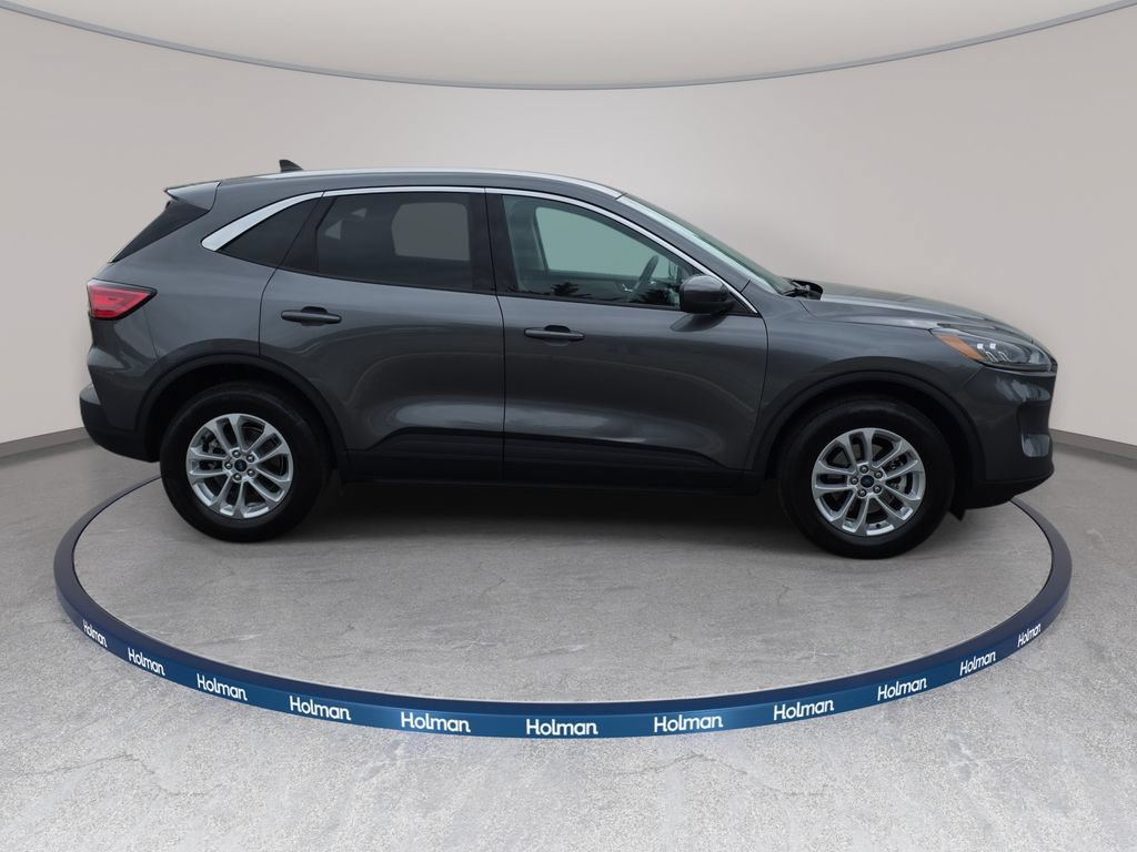 Certified 2021 Ford Escape SE w/ Cold Weather Package AWD/4WD image 4