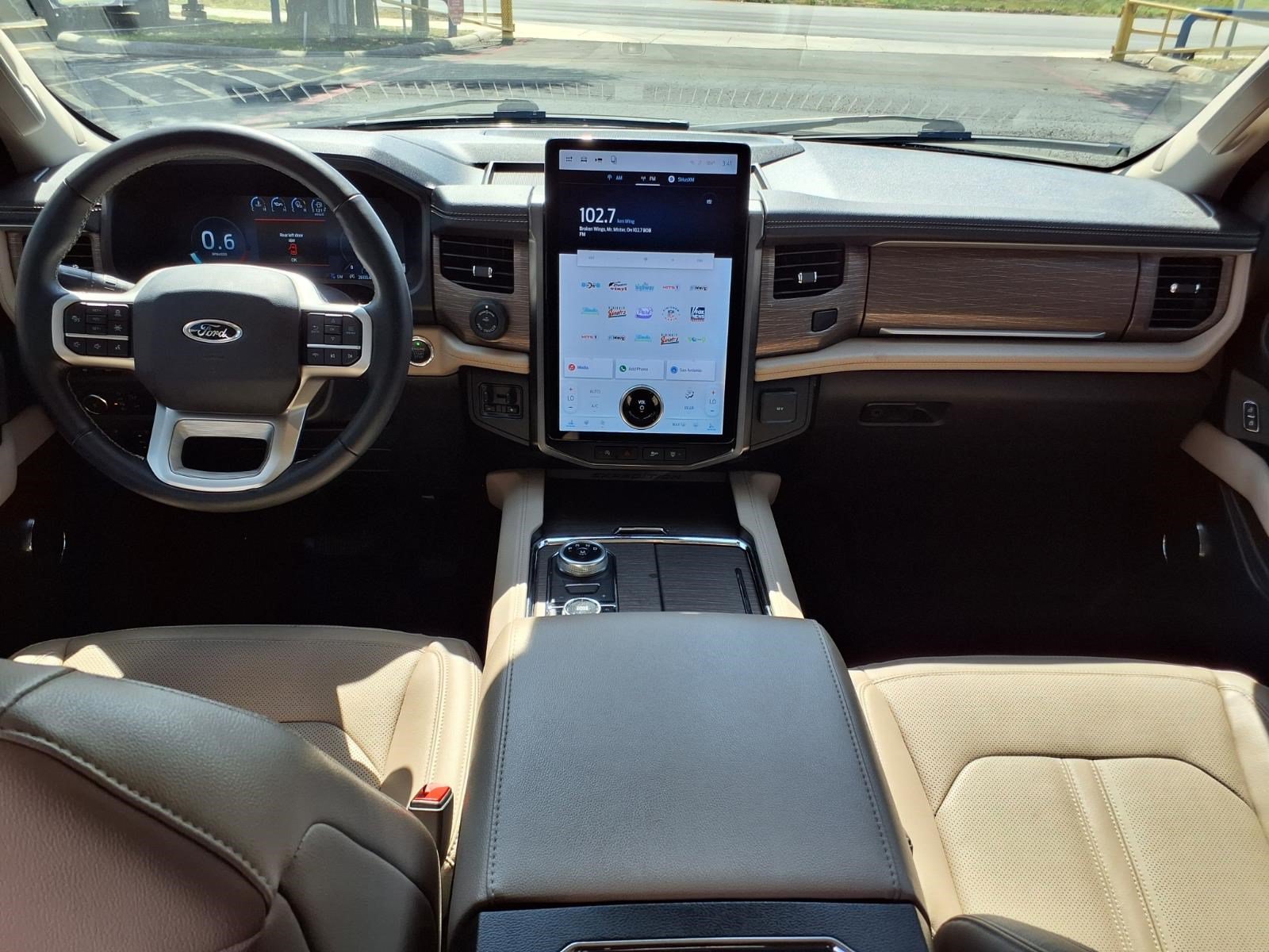 Certified 2024 Ford Expedition Limited AWD/4WD image 12