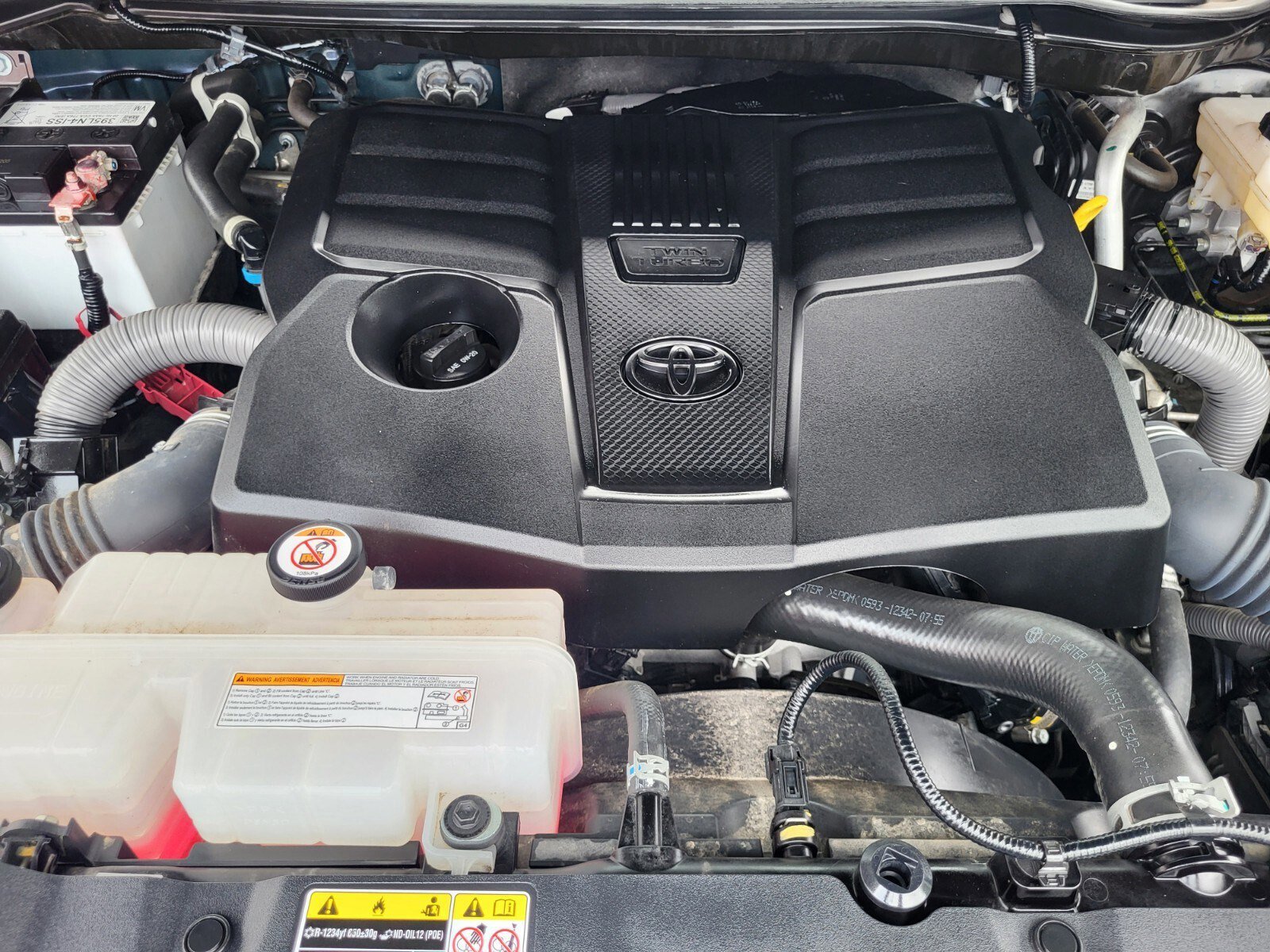 Used 2023 Toyota Tundra Platinum image 32