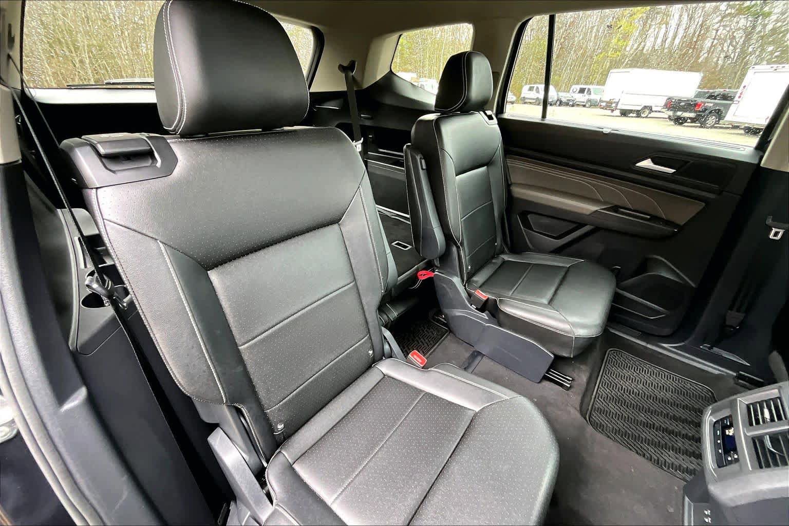 Used 2023 Volkswagen Atlas SEL AWD/4WD image 20
