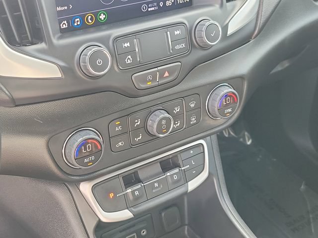 Used 2023 GMC Terrain SLT AWD/4WD image 30