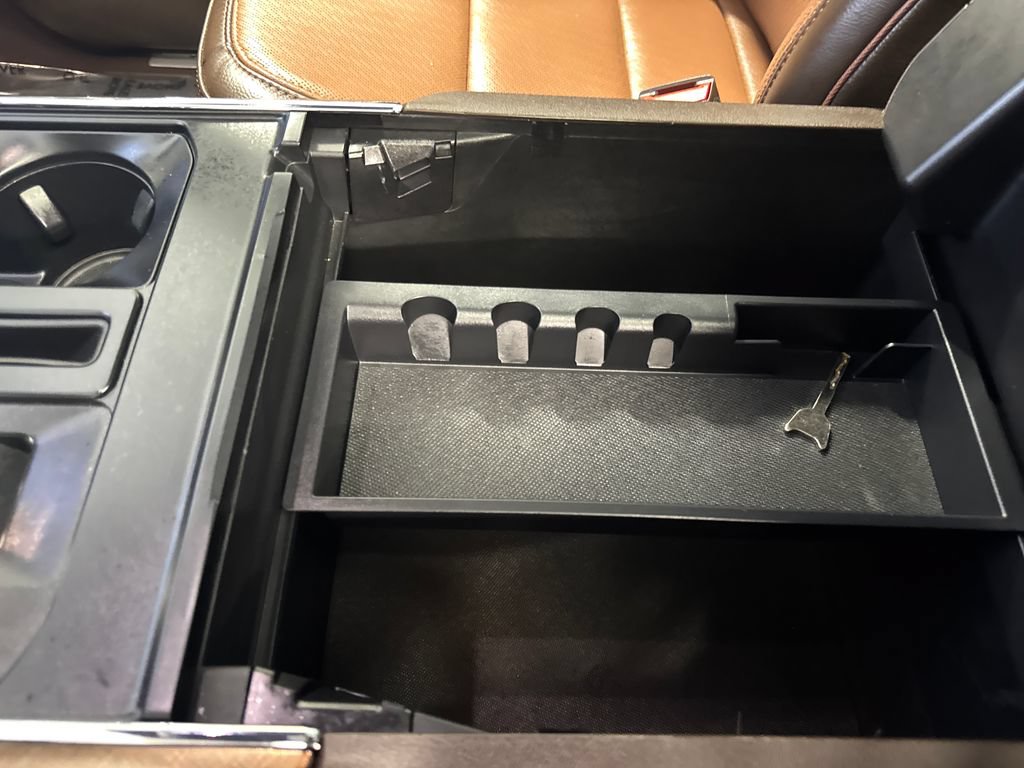 Certified 2025 Ford F150 King Ranch AWD/4WD image 31
