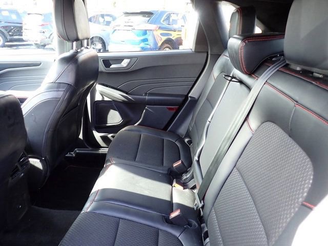 Certified 2023 Ford Escape ST-Line w/ Tech Pack #1 image 17