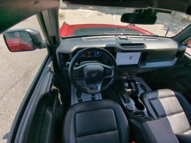 Certified 2025 Ford Bronco Badlands w/ Sasquatch Package AWD/4WD image 31