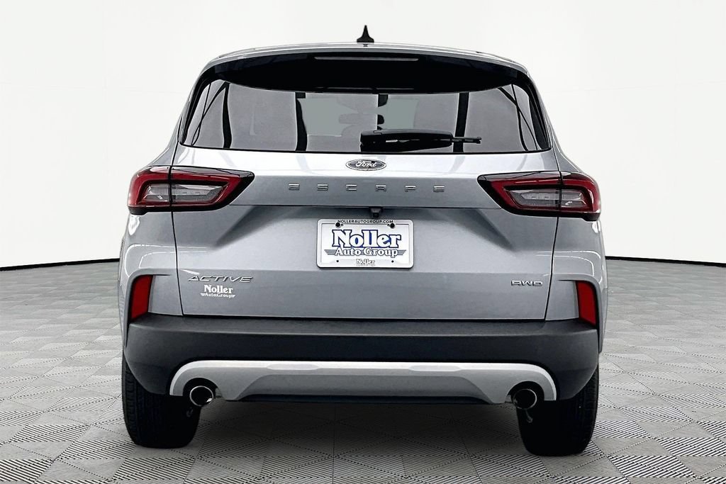 Certified 2023 Ford Escape Active AWD/4WD image 4