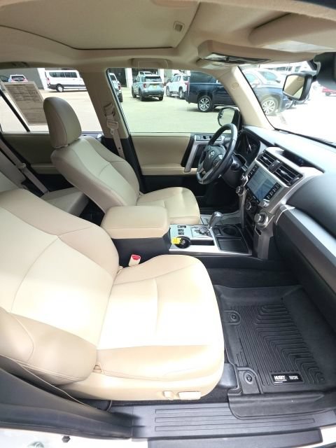 Used 2023 Toyota 4Runner SR5 Premium w/ Moonroof Package RWD image 13
