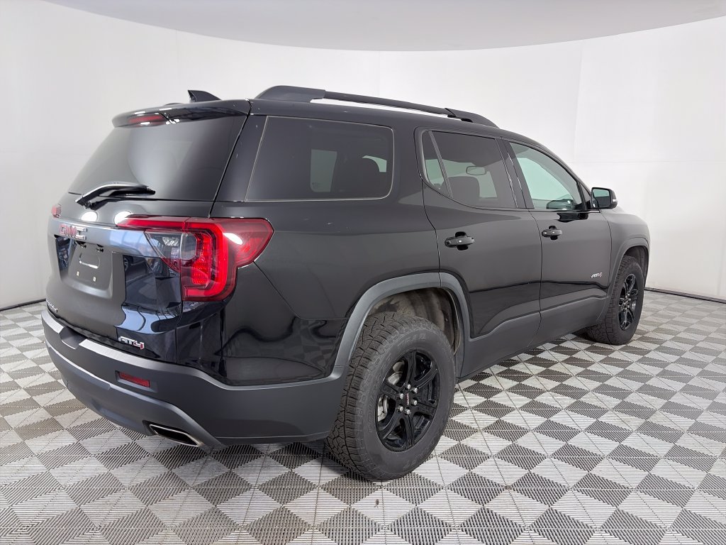 Used 2023 GMC Acadia AT4 w/ Technology Package AWD/4WD image 7