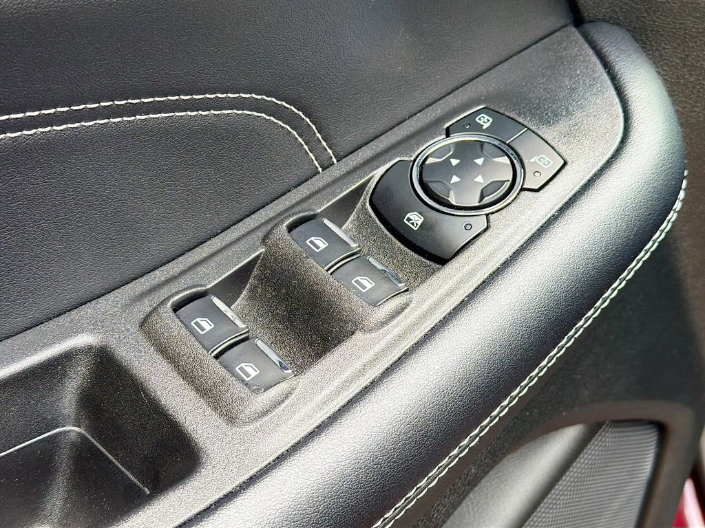 Certified 2024 Ford Edge Titanium AWD/4WD image 19