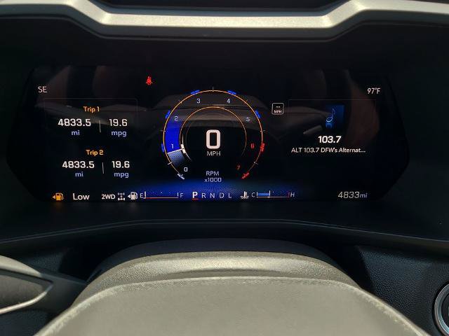 Used 2024 Chevrolet Colorado Trail Boss w/ Advanced Trailering Package AWD/4WD image 6