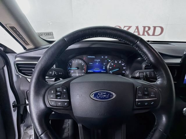 Certified 2020 Ford Explorer XLT w/ Equipment Group 202A AWD/4WD image 13