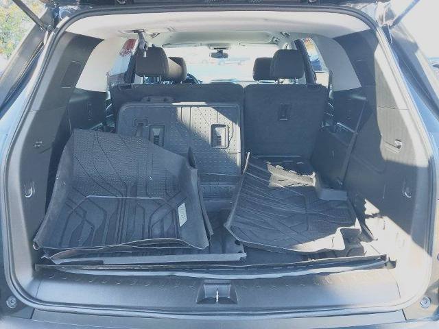Used 2019 Chevrolet Traverse LS w/ LPO, Floor Liner Package AWD/4WD image 24
