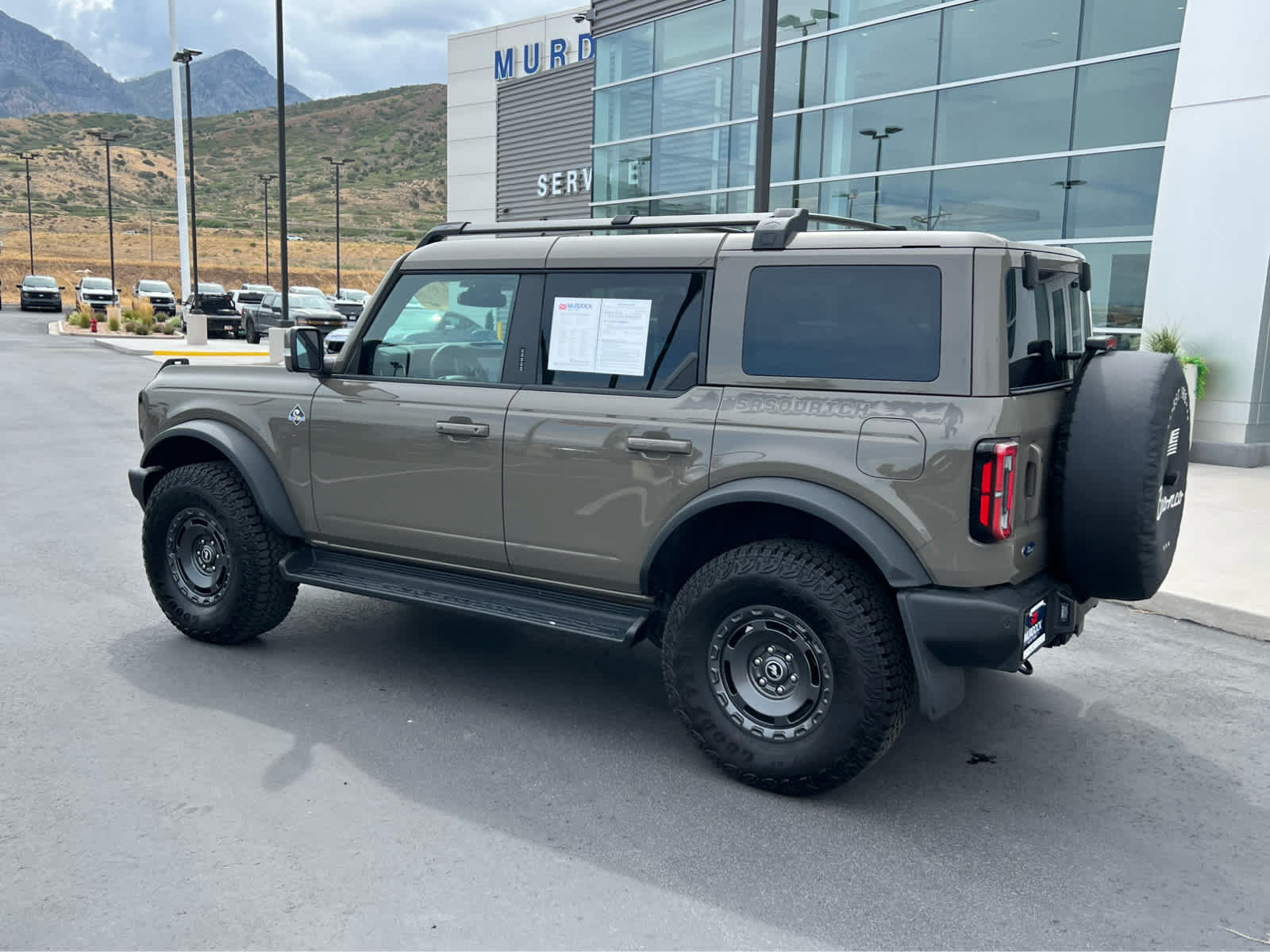 Certified 2025 Ford Bronco Outer Banks w/ Sasquatch Package AWD/4WD image 11