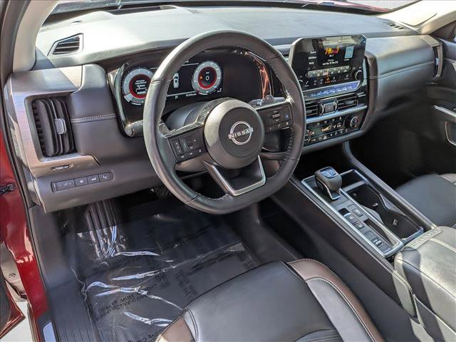 Used 2024 Nissan Pathfinder Platinum w/ Cargo Package FWD image 10